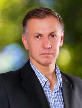 Гладков Юрий Леонидович.